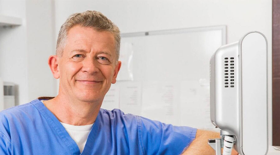 Prof. William-Power-Laser-Eye-Surgery-Dublin-Mobile